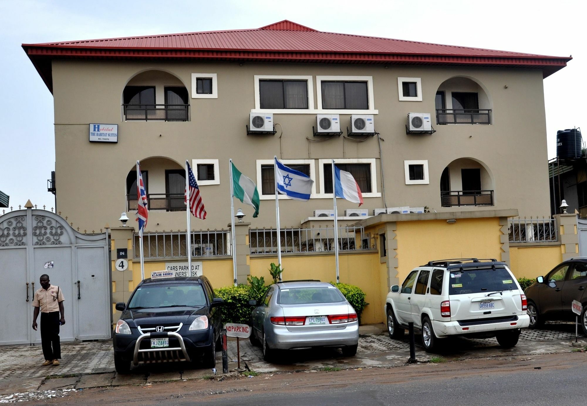 The Habitat Suites International Lagos Exterior foto